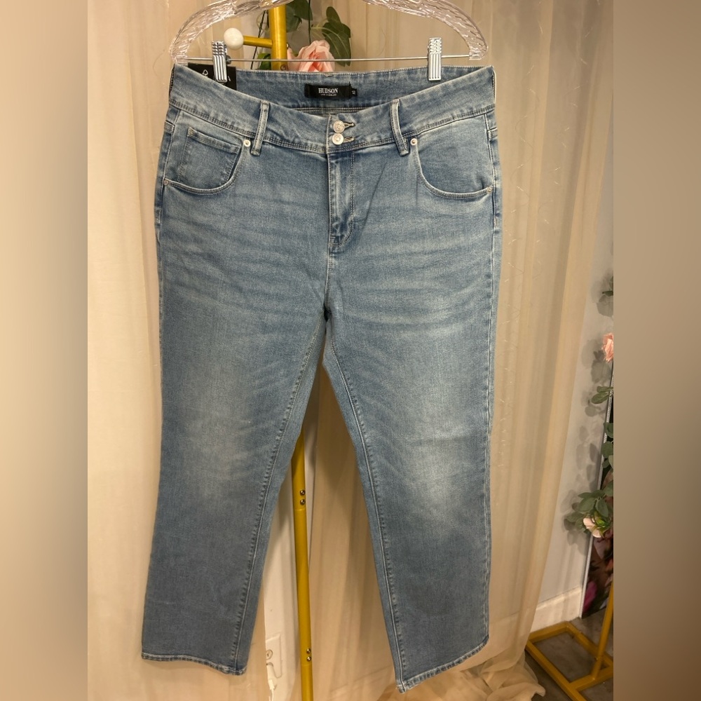 Hudson Jeans Light Wash Straight Slim Jeans Button Fly Size 12 NWT